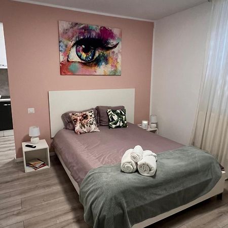 Cotroceni Studio Apartamento Bucareste Exterior foto